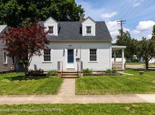 653 Irvington Ave, Lansing, MI 48910