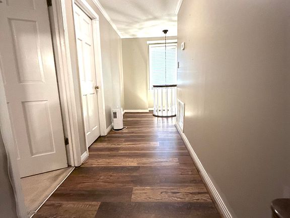 5th image of 109 Brookside Dr