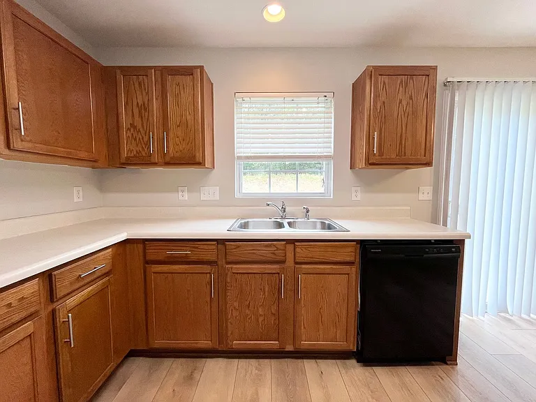 10 Red Sunset Ln — Photo 10