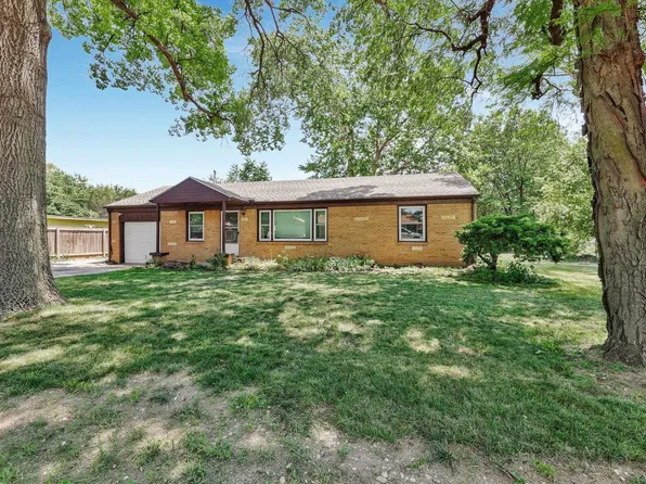 3100 N Jackson St, Wichita, KS 67204