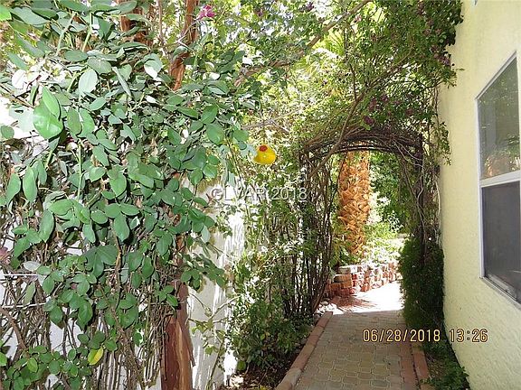 3rd image of 8257 Ogee Dr