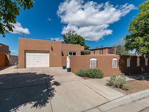 2nd image of 1514 Calle Angelina