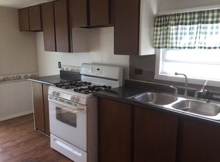 2718 Pearl Ave, Erie, PA 16510
