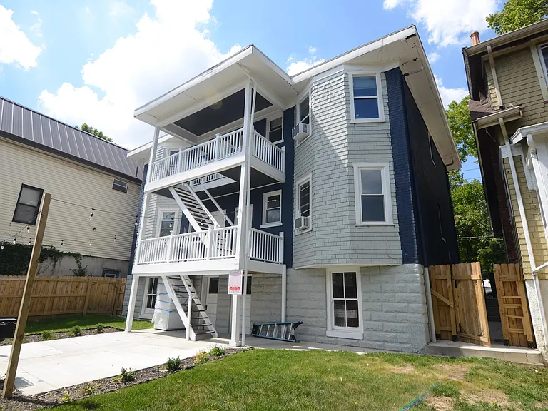 3450 Ruther Ave — Photo 13
