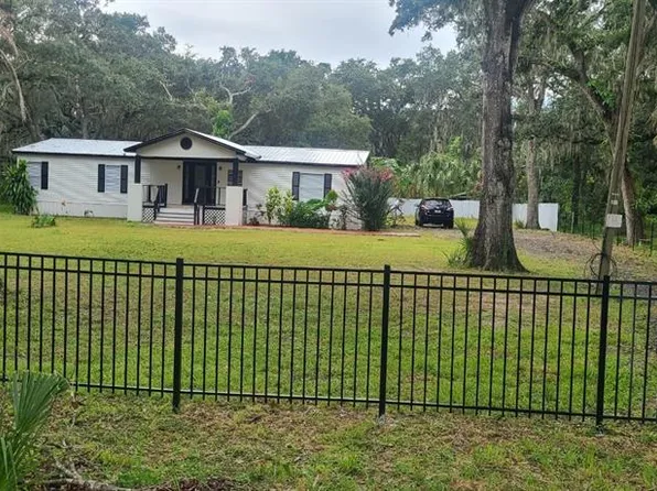 11605 North St, Gibsonton, FL 33534