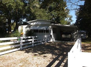 635 NE 4th Ave, Trenton, FL 32693