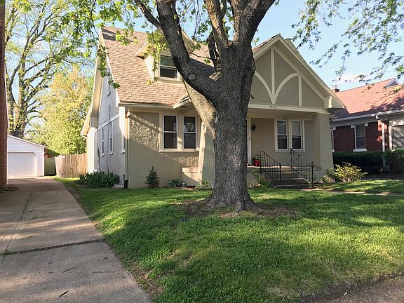 3rd image of 1920 E Gum St