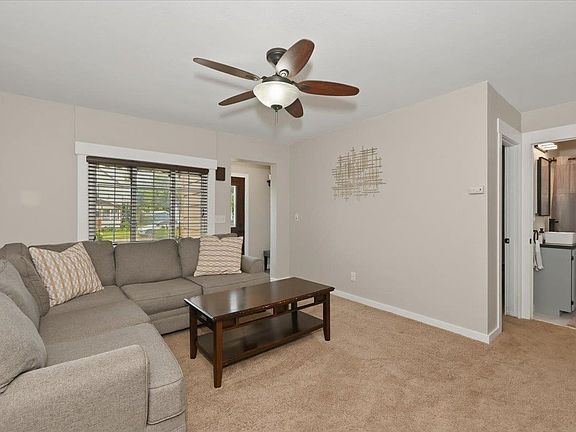2nd image of 150 1st St