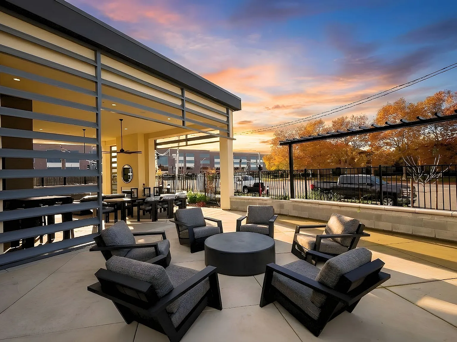 Medley Apartments — Photo 3