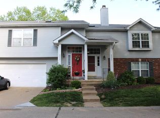 2004 Belltower Dr #B, Saint Peters, MO 63376