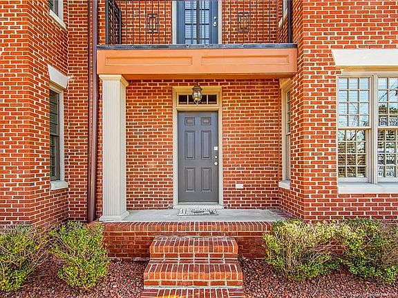 3rd image of 114 Pennmark Pl #3