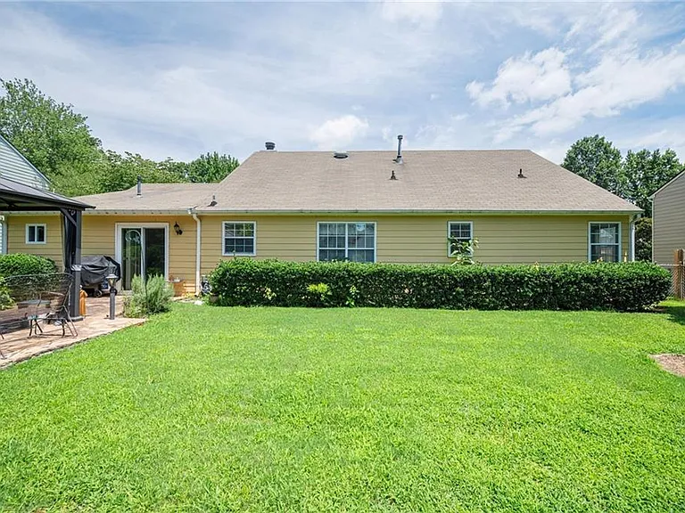 4015 Paloverde Dr NW — Photo 22