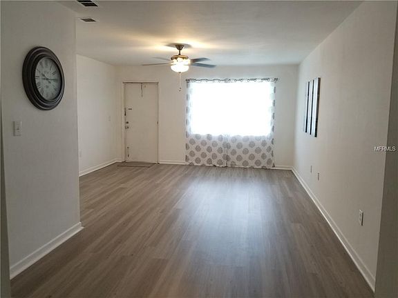 4th image of 6000 21st St N APT 17