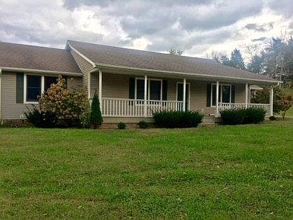 2nd image of 175 Deer Haven Ln