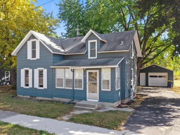 15 Irving Ave, Faribault, MN 55021