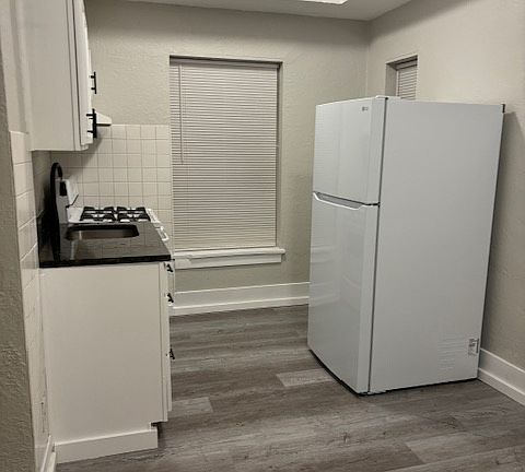 3rd image of 227-227 Carroll St #2