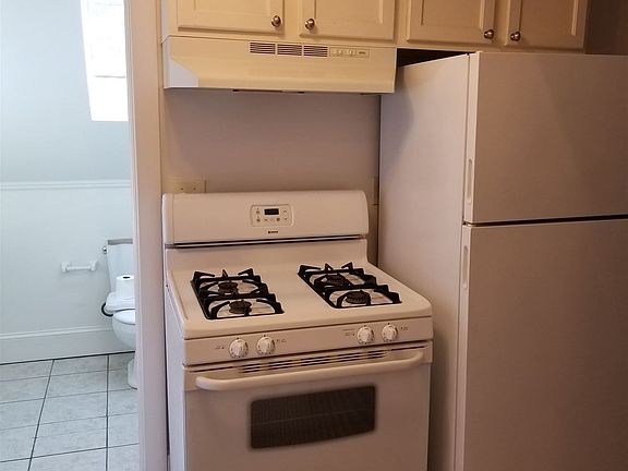 Gas Stove & Refer.