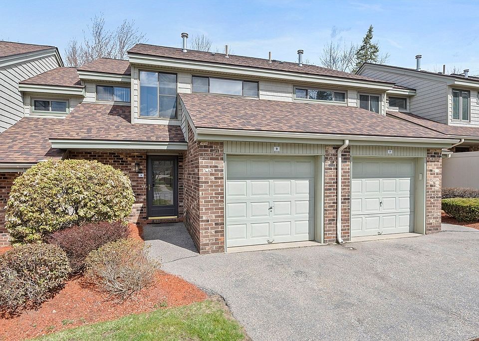 1st image of 9 Greenbrook Dr Unit 9