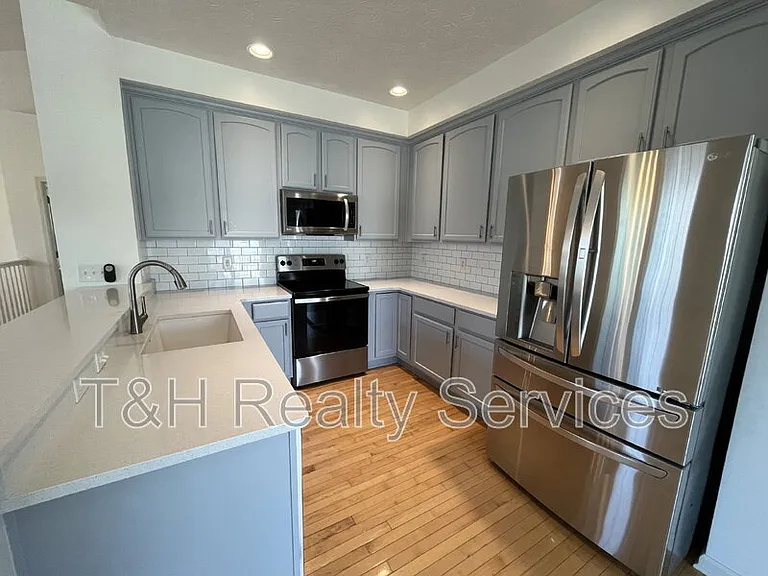 12691 Leah Ln — Photo 8