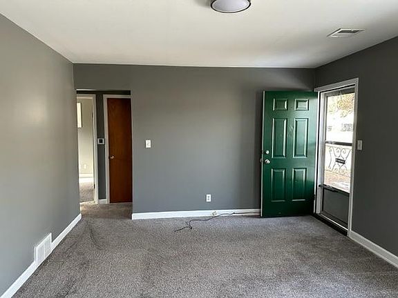 3rd image of 30009 4th Ave