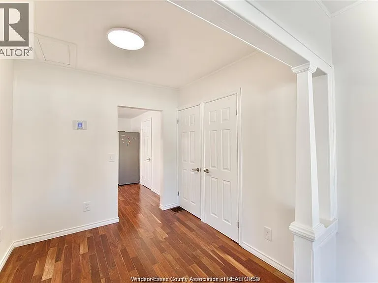 1636 Cadillac St — Photo 16