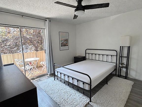 4th image of 4110 Hale Parkway #2C