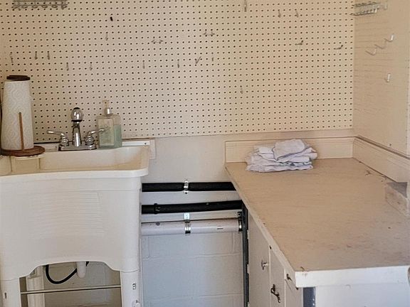 4th image of 1113 Cimarron Dr