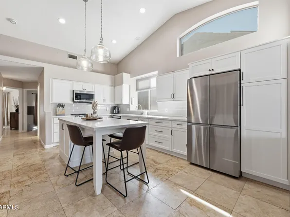 26214 N 43RD Place, Phoenix, AZ 85050