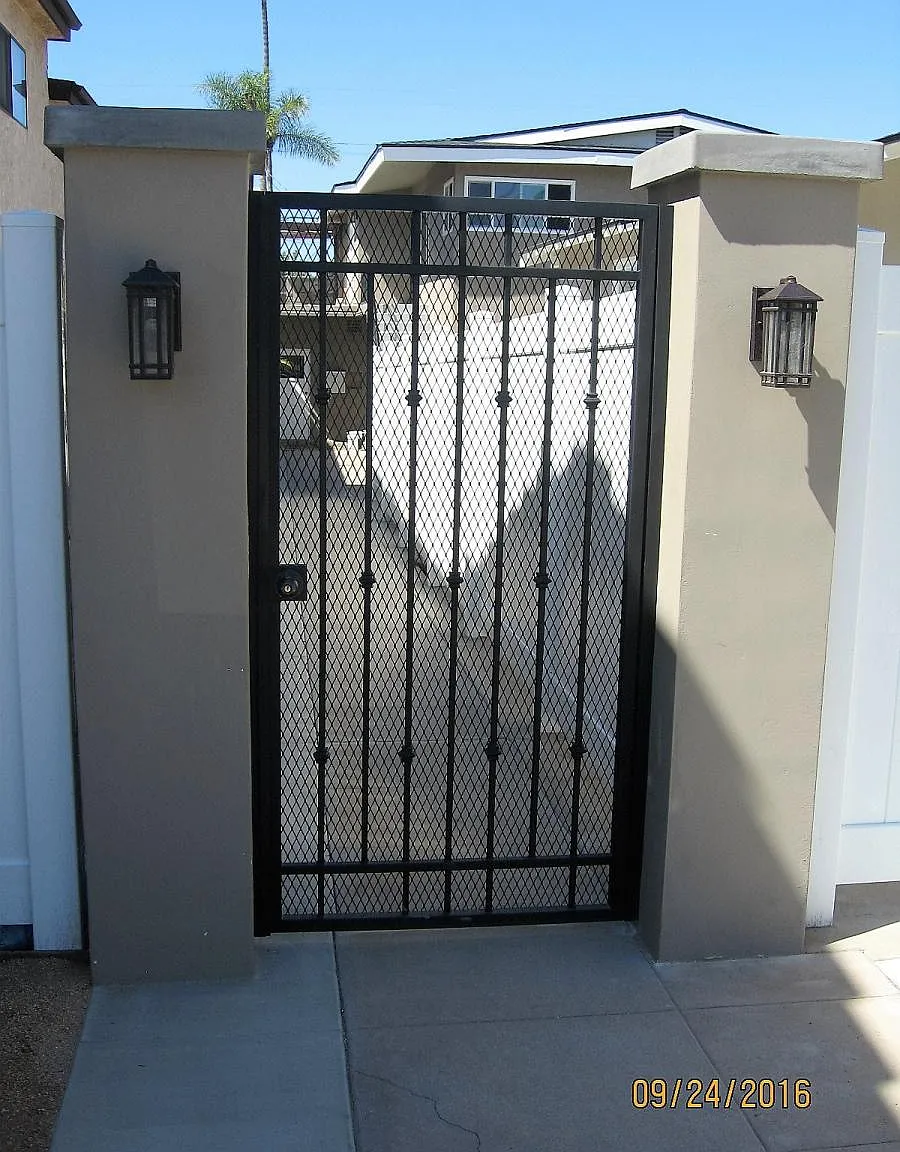 2 bed, $2,495 — Photo 2