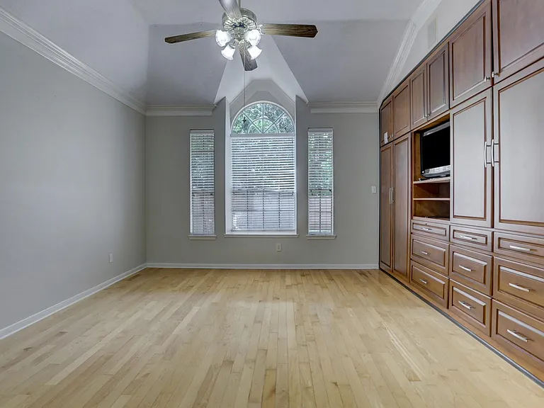 14019 Lake Trail Dr — Photo 8