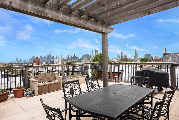 Sold by Compass | media 14