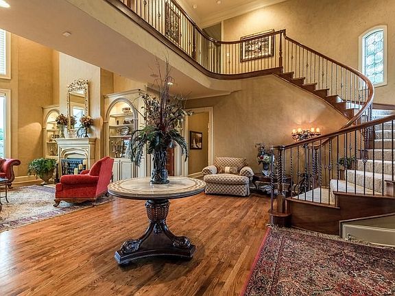 3rd image of 1208 Wyndham Hill Ln