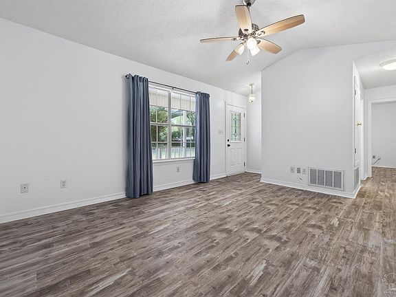 5th image of 4885 Mayo Cir