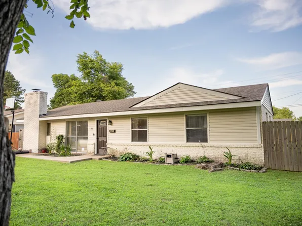 715 SE 7th St, Walnut Ridge, AR 72476