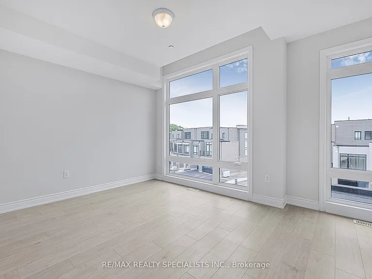 95 Marina Village Dr — Photo 27