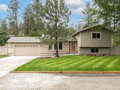 117 E Franklin Dr, Nine Mile Falls, WA, 99026