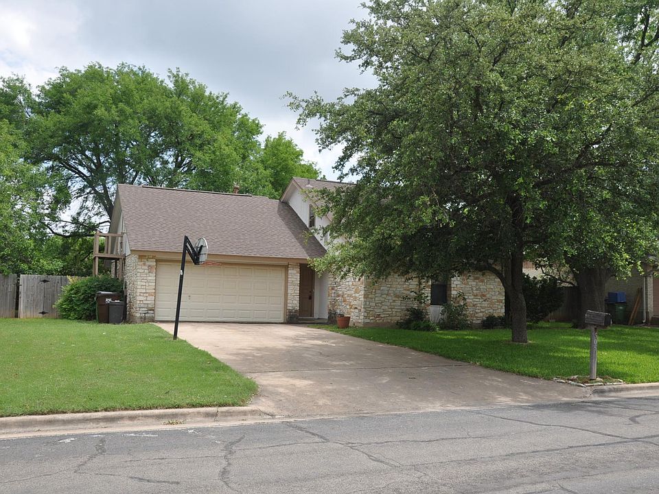 1st image of 505 Cambridge Dr