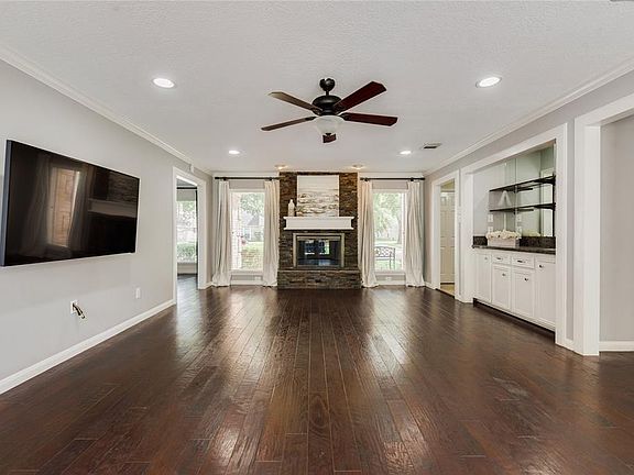 3rd image of 18026 Winsford Dr