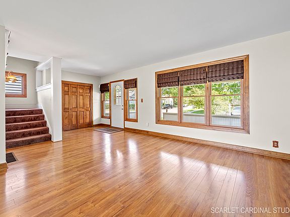 4th image of 431 S Elmwood Dr