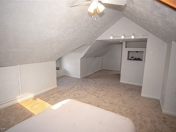 3rd image of 11216 Brunswick Ave