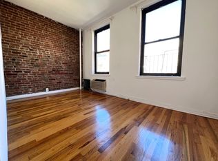 242 E 77th St #5F, New York, NY 10075