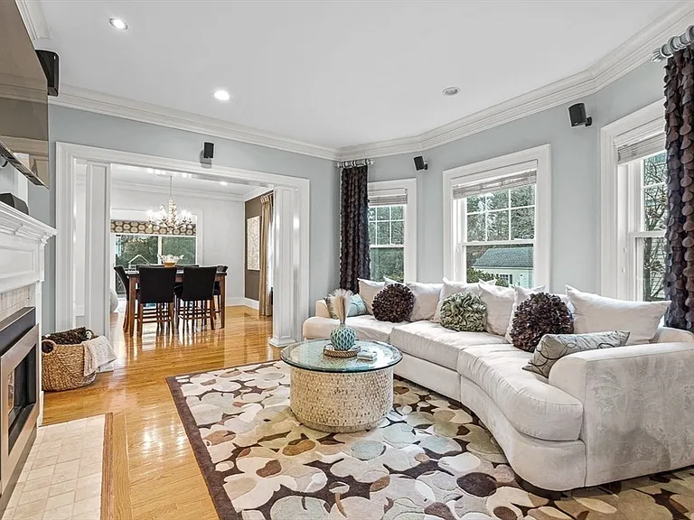 34 Glen Rd — Photo 13