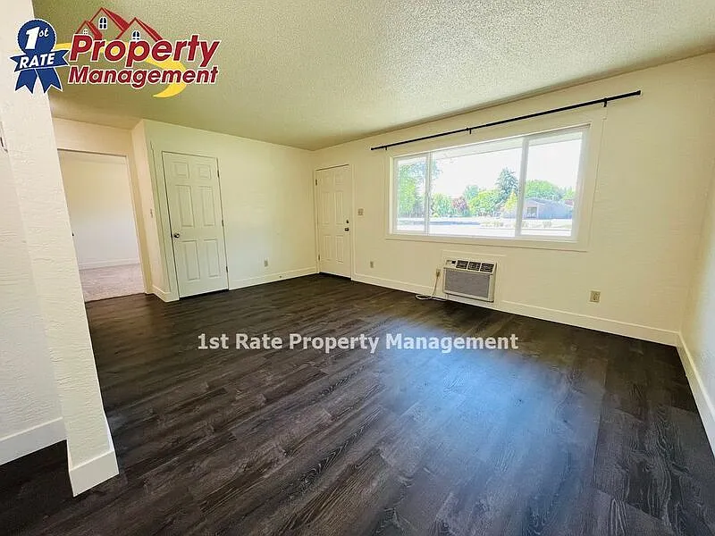 2 bed, 1.0 bath, 768 sqft, $1,445 — Photo 3