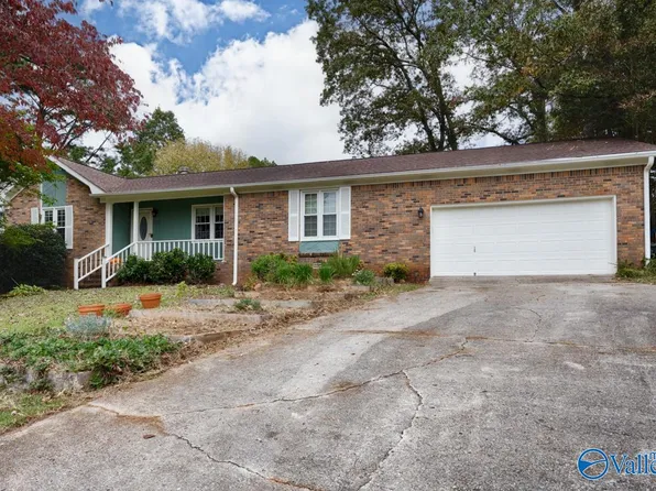 310 N Oxford Cir, Meridianville, AL 35759