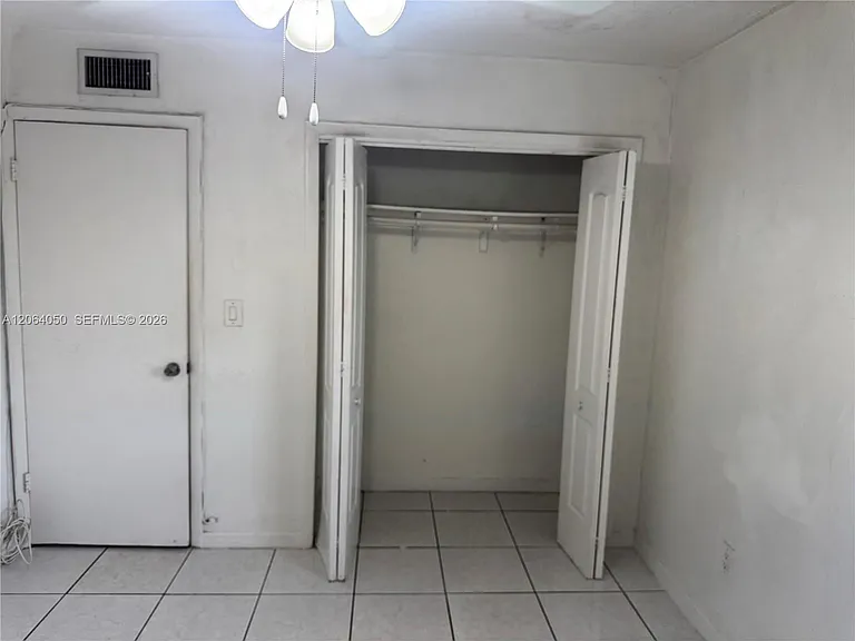 11 SW 32nd Ave #4 — Photo 10