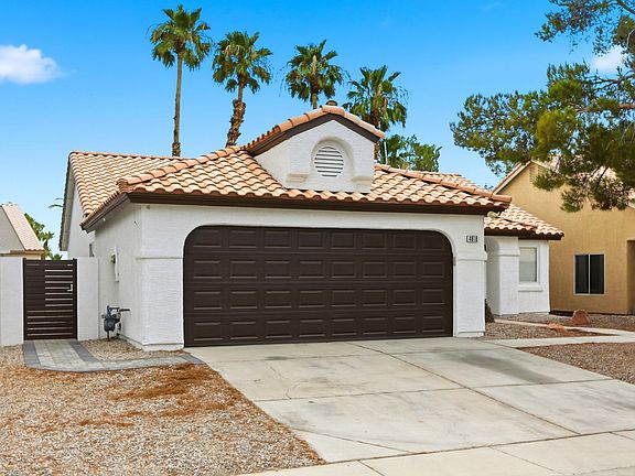 3rd image of 4818 Carefree Dr #4818