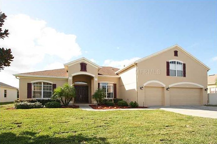 1st image of 3000 Majestic Isle Dr