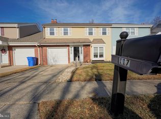 117 Carleton Ln, Mount Laurel, NJ 08054
