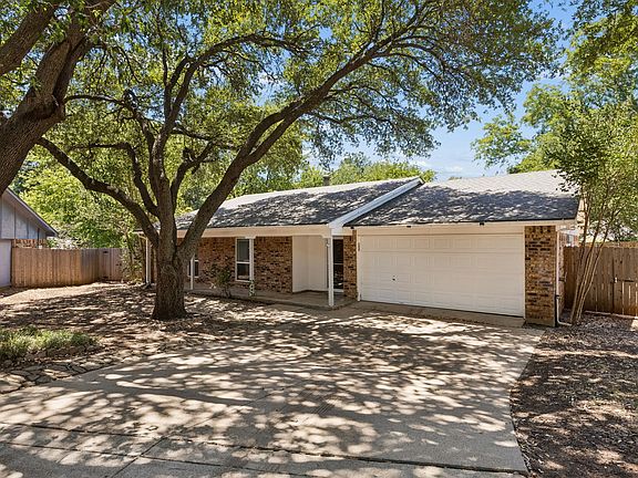 2nd image of 2612 Rush Valley Ct