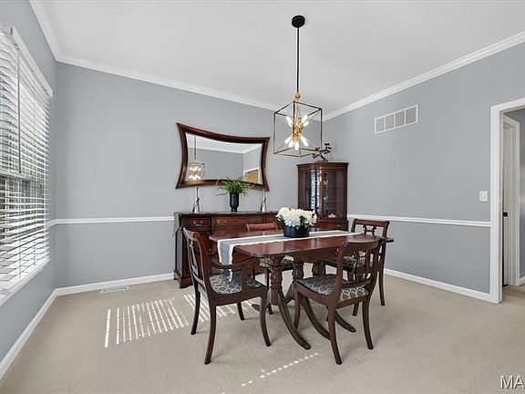 4th image of 315 Claymont Cove Ct